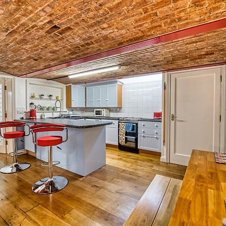 Host & Stay - The Basement On The Tything Worcester Exteriör bild